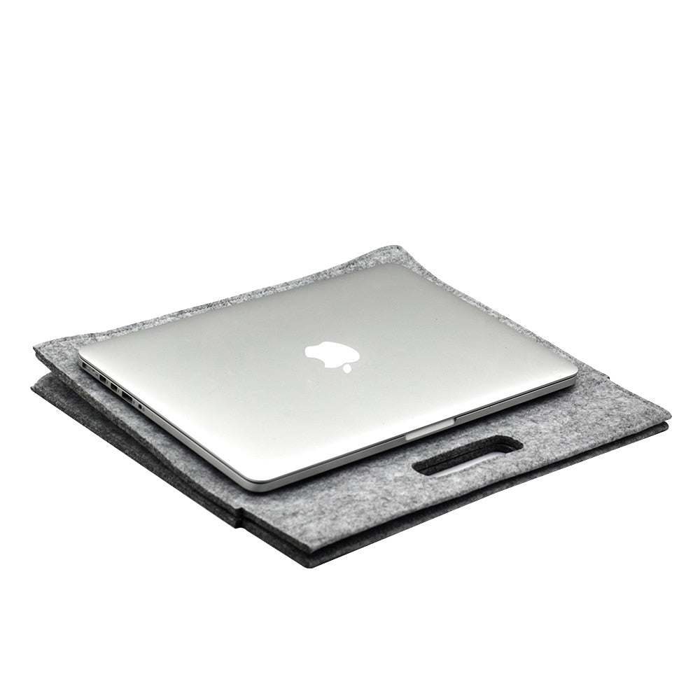The Kit Wool Laptop Sleeve Bag 13-inch