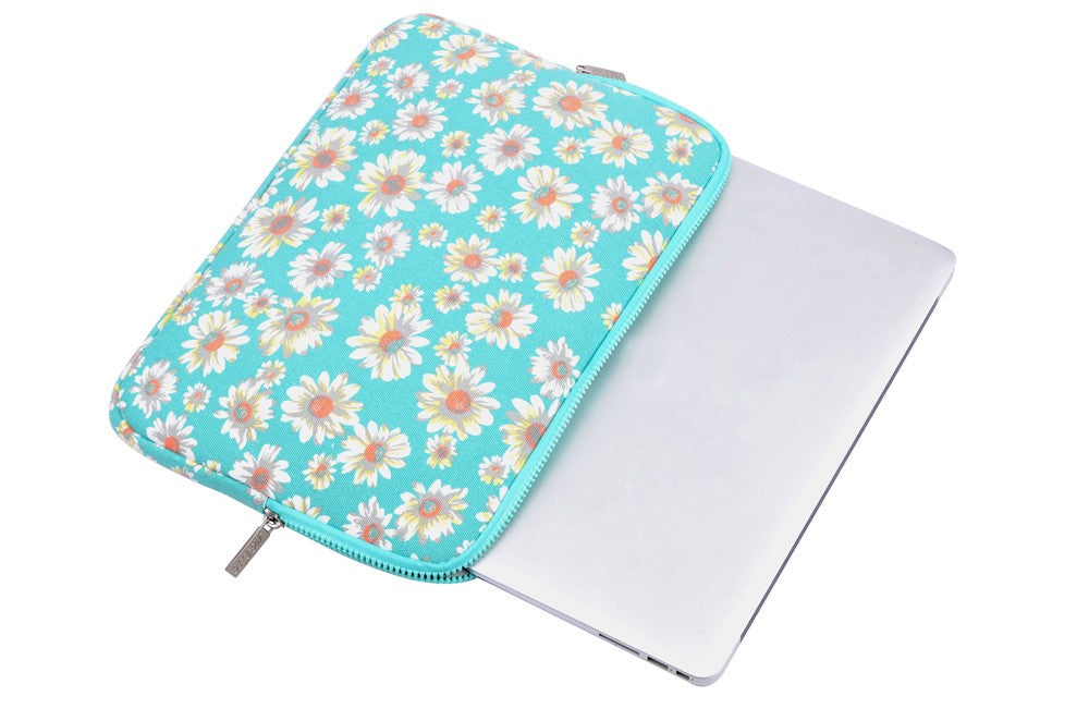 The Pouch Laptop Sleeve for Women 15-inch